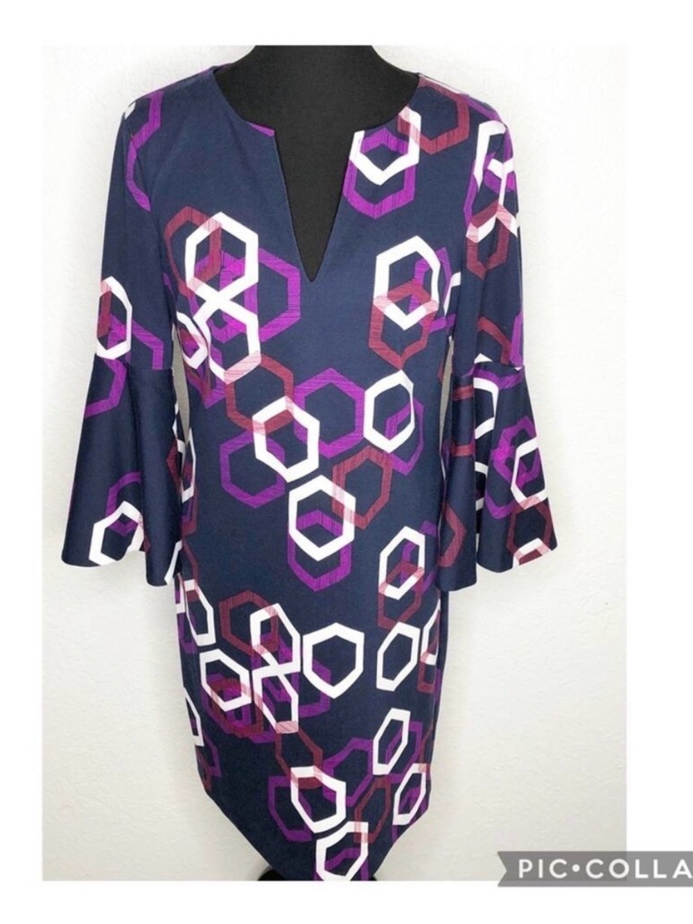 Trina Turk navy white purple geometric print bell sleeve sheath dress Medium